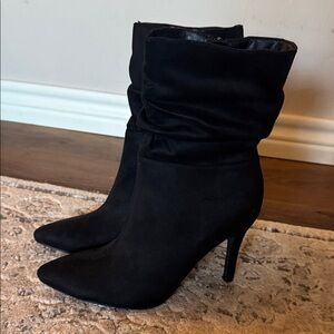 Elegant Black Suede Women's Boots